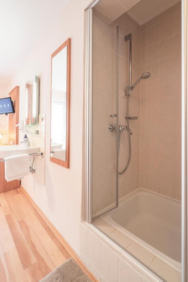 Flatista Boutique Hotel - Self Check-In Munchen Bagian luar foto